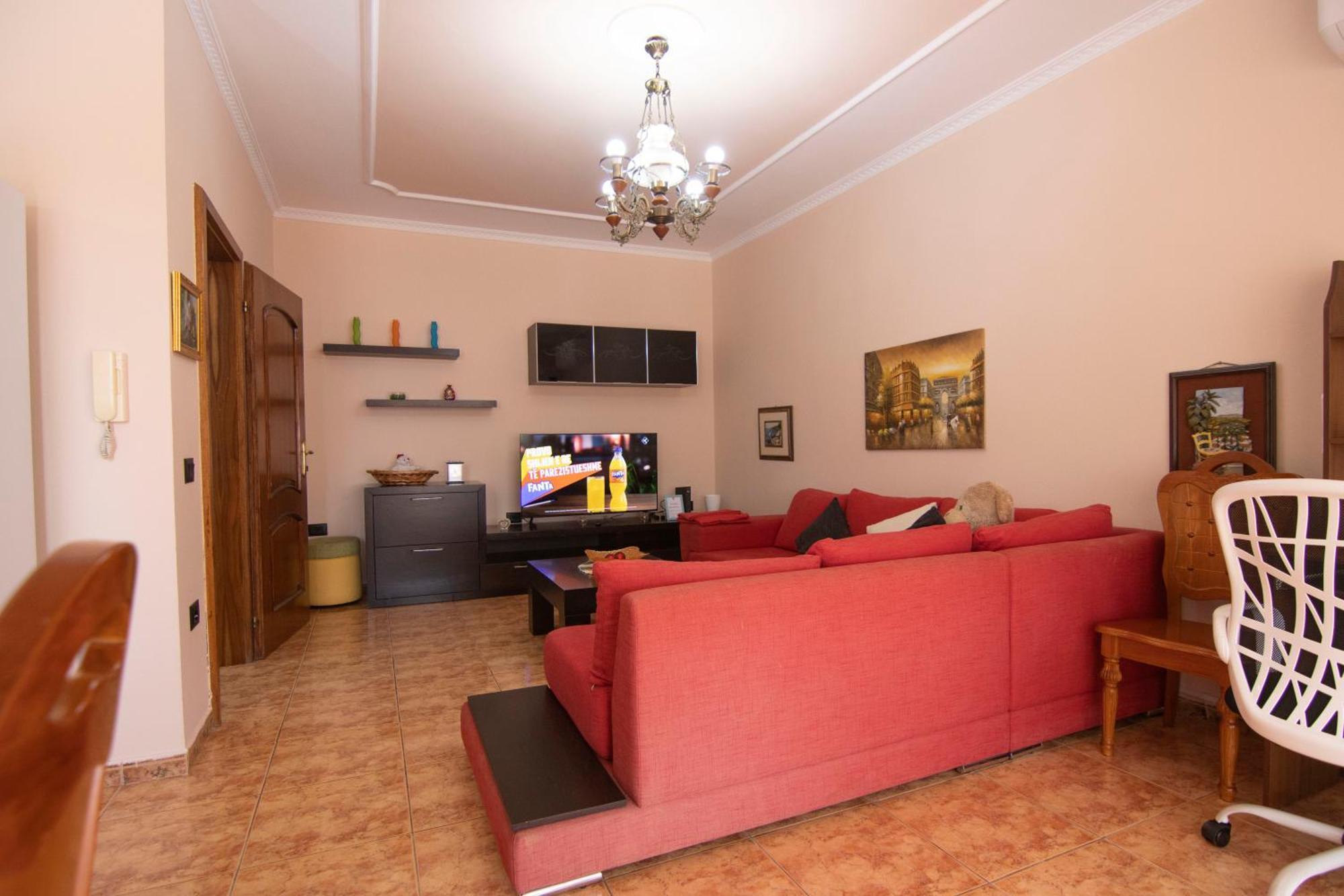 Tirana Central Apartment ภายนอก รูปภาพ